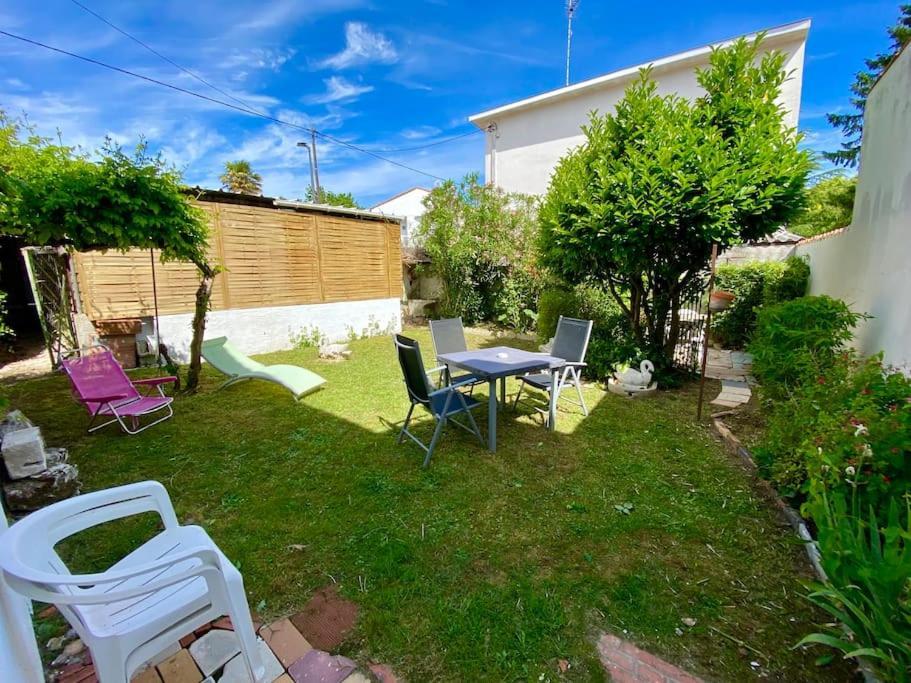 Maison De Vacances Climatisee 4 Etoiles Saint-Georges-de-Didonne Bagian luar foto